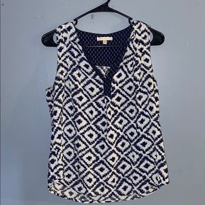 Nice blouse navy blue and white print